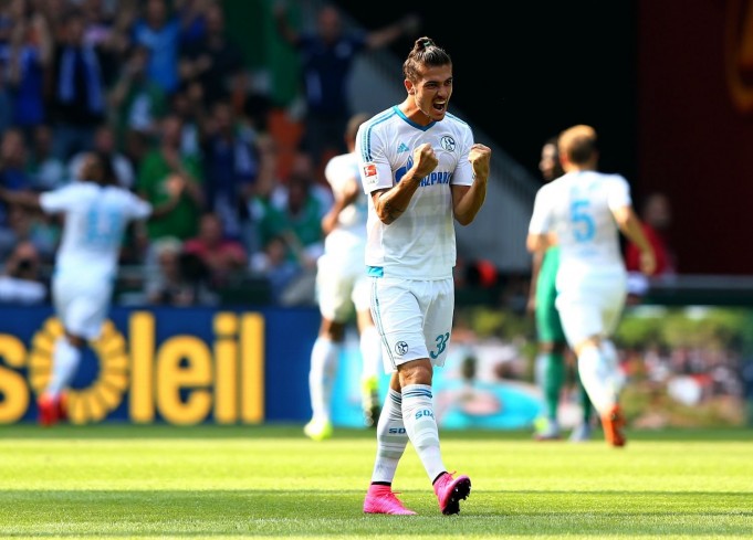 «Πάρτι» στην πρεμιέρα η Σάλκε!