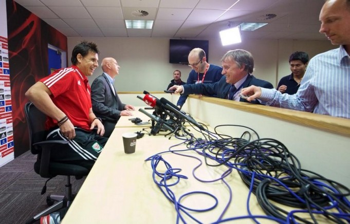 Νέο συμβόλαιο σε Κόουλμαν για την επιτυχία της Ουαλίας