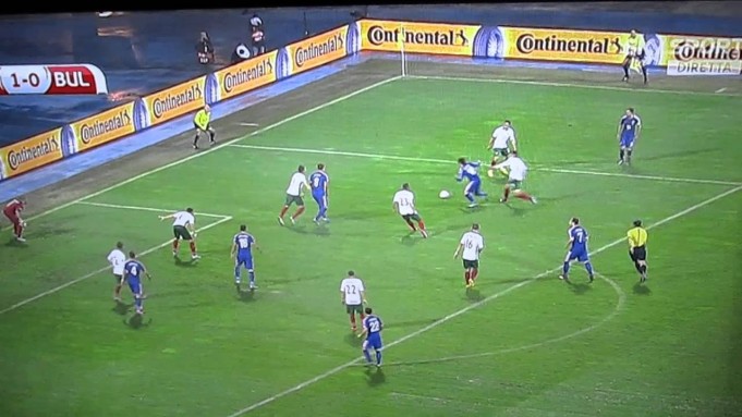 Θα ήταν μία… αυτογκολάρα