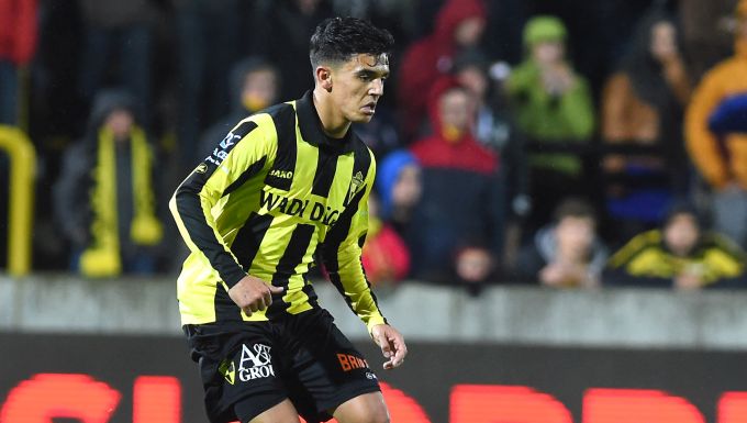 20141024 - LIER, BELGIUM: Lierse's Faysel Kasmi pictured in action during the Jupiler Pro League match between Lierse and KV Mechelen, in Lier, Friday 24 October 2014, on day 12 of the Belgian soccer championship. BELGA PHOTO LUC CLAESSEN