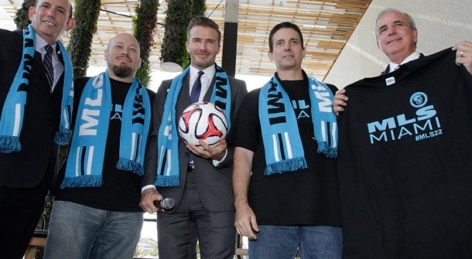 Σε αναζήτηση χρήματος για τη νέα του ομάδα ο Μπέκαμ