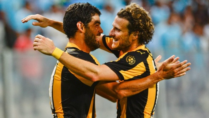 Ο Φορλάν το απόλυτο χατ-τρικ στα 36!