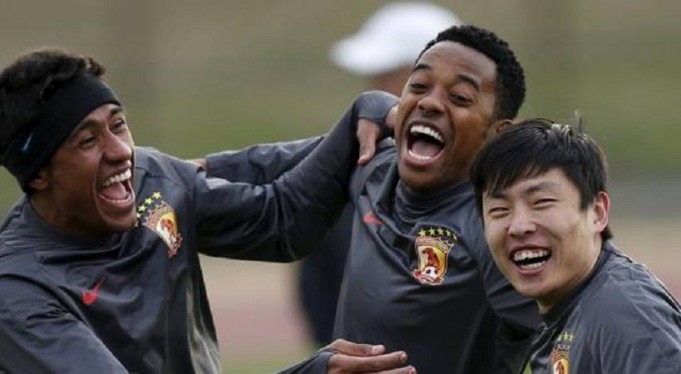 Στην Ατλέτικο Μινέιρο ο Ρομπίνιο