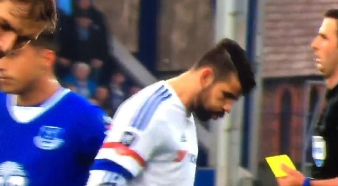 Έφτυσε στα πόδια του διαιτητή ο Ντιέγκο Κόστα! (video)