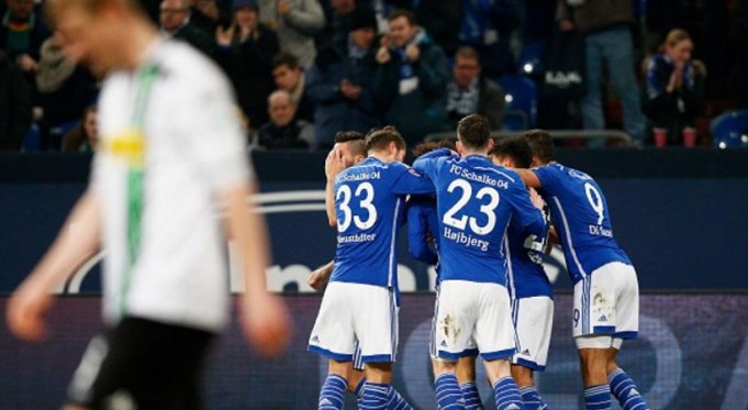 Σάλκε από… σπόντα!