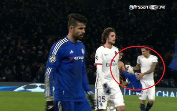 Χίντινκ για Αζάρ: «Ο κόσμος μπορεί ν’ αποδοκιμάζει όποιον θέλει»