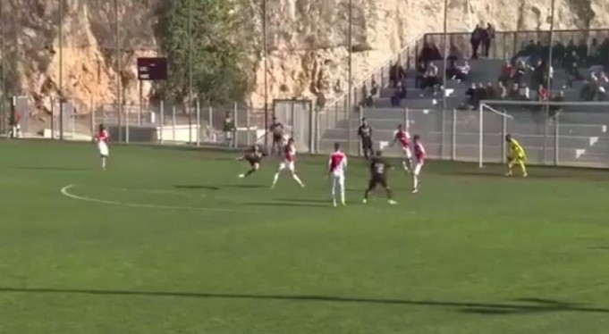 ΤΡΟΜΕΡΟ γκολ από τον γιο του Πιέλ