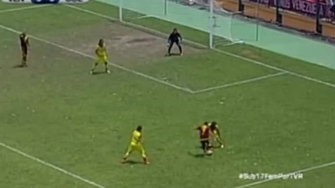 Γκολ από 17χρονη που θα ζήλευε κι ο Μέσι!