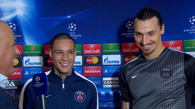 O Φαν Ντερ Βιλ «πλακώθηκε» με τον Ζλάταν και έφυγε από το γήπεδο στο ημίχρονο