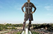 zlatan-tour-eiffel