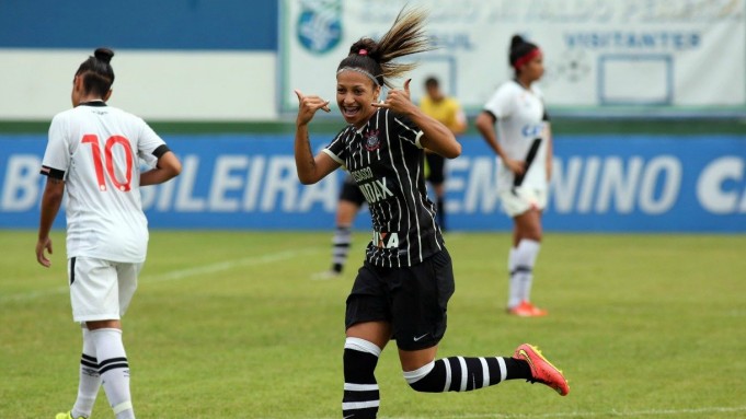 Η Μπιάνκα της Κορίνθιανς σε κάνει να… κοιτάς ψηλά!