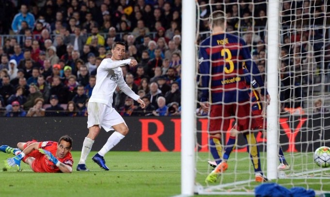 Εκνευρίστηκε ο Κριστιάνο στη σιγή για τον Κρόιφ