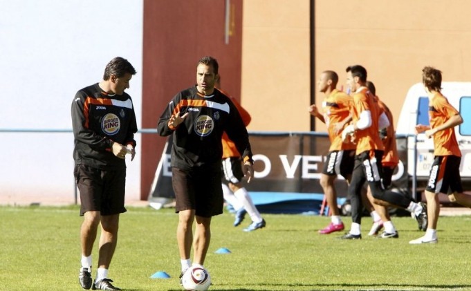 Ο Εσνάιντερ αναλαμβάνει τη Χετάφε μέχρι το καλοκαίρι