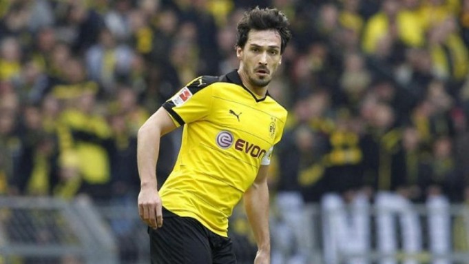 Δήλωση – βόμβα από τον πατέρα του Χούμελς