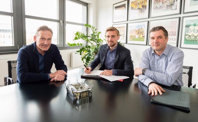 «Σύνταξη» στη Ντόρτμουντ ο Σμέλτσερ