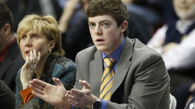 Παραιτήθηκε προπονητής κολεγιακού επειδή άφησε έγκυο παίκτριά του