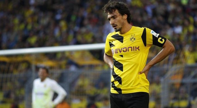 Οι οπαδοί της Ντόρτμουντ αποδοκίμασαν έντονα τον Χούμελς