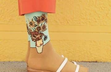 art-socks-gift-ideas-19-5829cbd5a8649__700