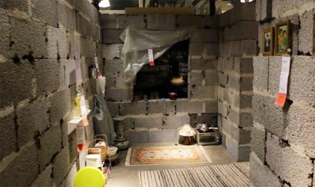 ikea-syrian-home-replica-norwegian-red-cross-designboom-02