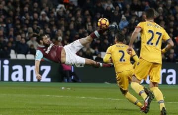 andy-carroll-bicyclekick