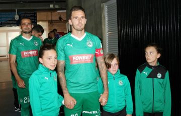 playoff-day9-omonoia-apoel (11) derbyshire-family