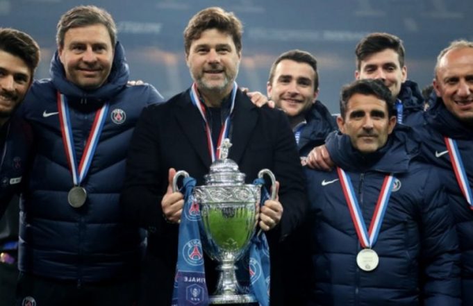 Le Parisien: «Οι επαφές του Ποκετίνο με την Γιουνάιτεντ συνεχίζονται»