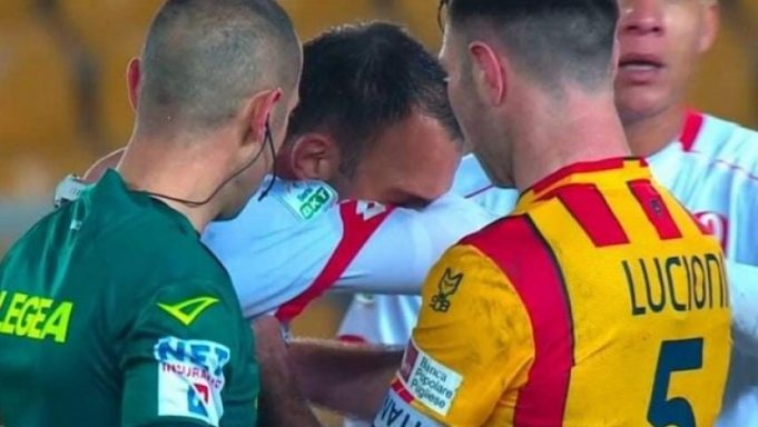 Παίκτης της Βιτσέντζα δακρυσμένος μετά τις προσβολές αντιπάλου στη νεκρή μητέρα του