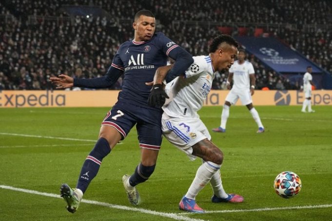 Champions League: Τιτανομαχία στο Μπερναμπέου μεταξύ Ρεάλ και Παρί, εύκολο έργο για τη Μάντσεστερ Σίτι κόντρα στη Σπόρτινγκ