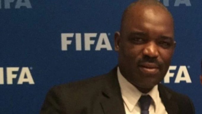 Νιγηρία – Γκάνα: Τραγωδία, νεκρός ο γιατρός του αγώνα μετά την εισβολή οπαδών