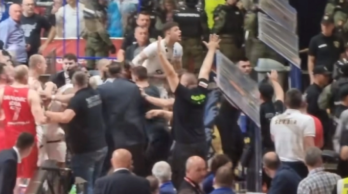 Ερυθρός Αστέρας – Παρτιζάν: Χαμός μετά το τέλος του ματς