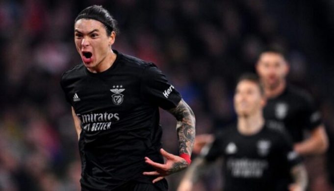 «Τινάζει την μπάνκα» για Νούνιες!