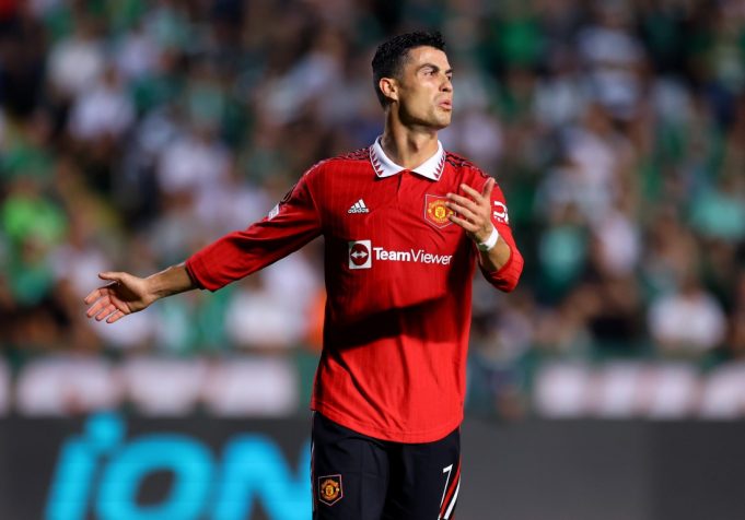 Η Μάντσεστερ Γιουνάιτεντ δεν δίνει αποζημίωση ύψους 17,5 εκατ. ευρώ στον Ρονάλντο