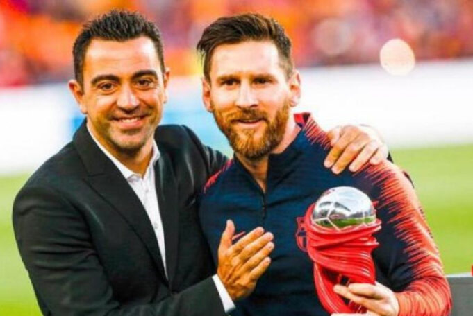 Τσάβι: «Η πόρτα της Μπαρτσελόνα είναι πάντα ανοιχτή για τον Μέσι»