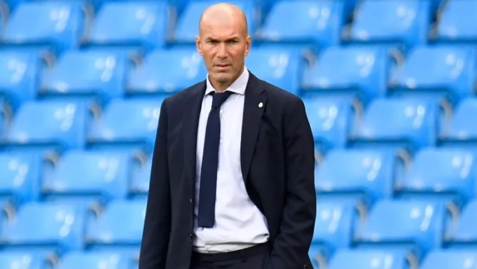 Νέο «άκυρο» του Ζιντάν στην Παρί, προτεραιότητά του η Γιουβέντους