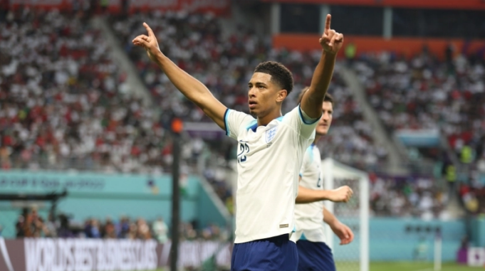 «Μάχη» Ρεάλ Μαδρίτης και Μάντσεστερ Σίτι για Μπέλινγκχαμ, με αουτσάιντερ τη Γιουνάιτεντ