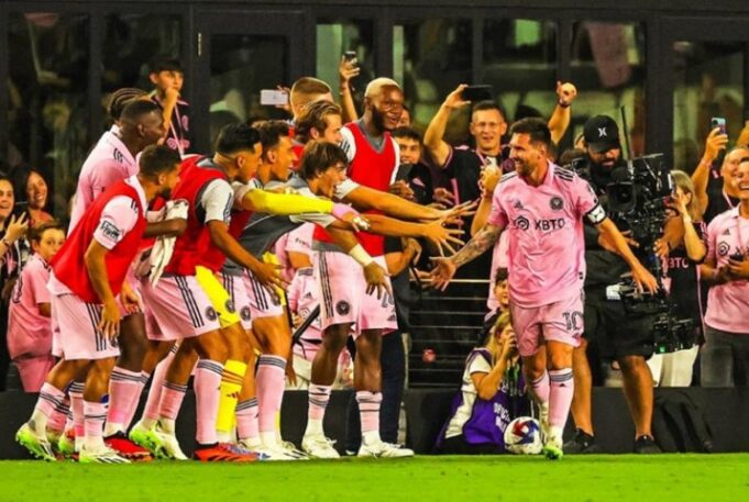 Απίστευτα νούμερα: “Τσουνάμι” στα social media προκάλεσε το γκολ του Μέσι (ΒΙΝΤΕΟ)