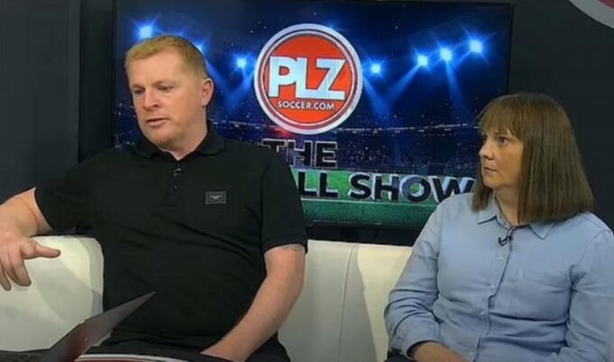 Απίθανο περιστατικό σε εκπομπή με τον Λένον: Σταμάτησε να μιλά για να… αεριστεί και συνέχισε!