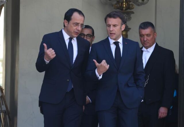 macronXristo