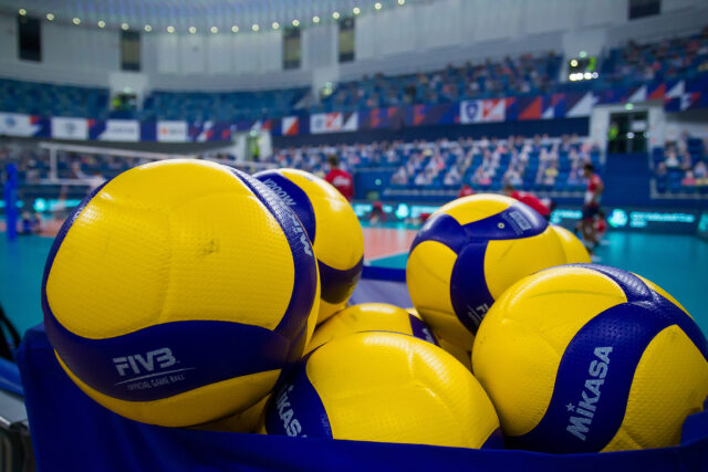 Ball-cev