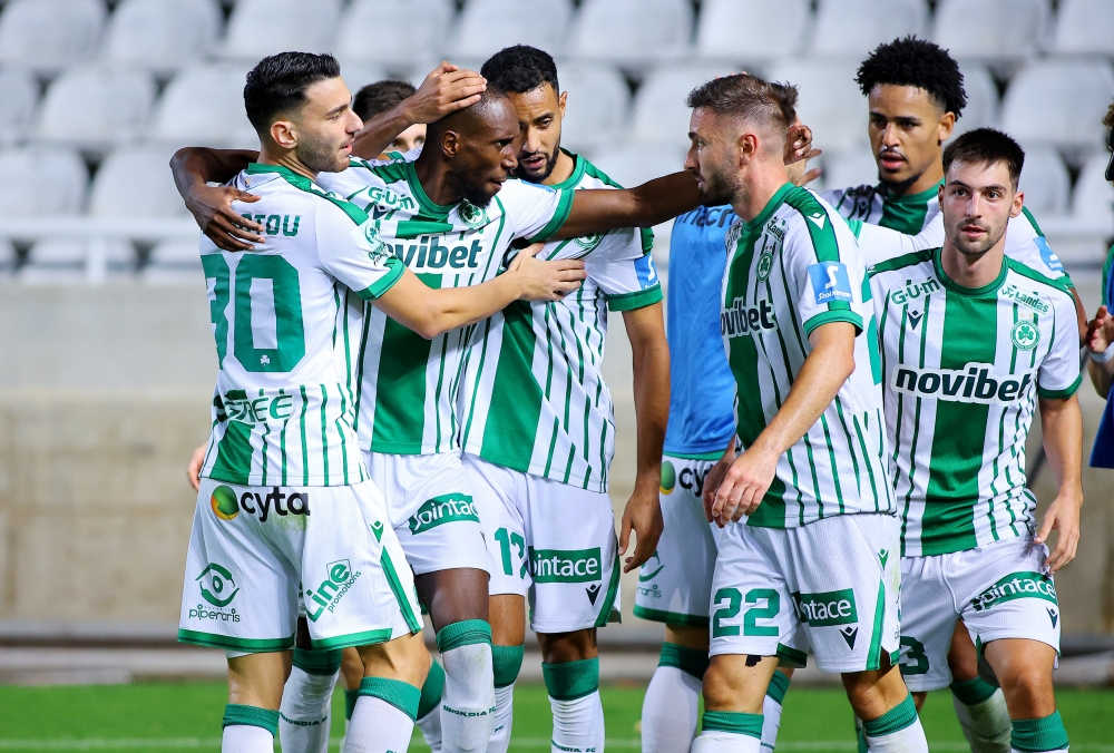 Με τον αέρα της κορυφής στο Παραλίμνι Με τον αέρα της κορυφής στο Παραλίμνι