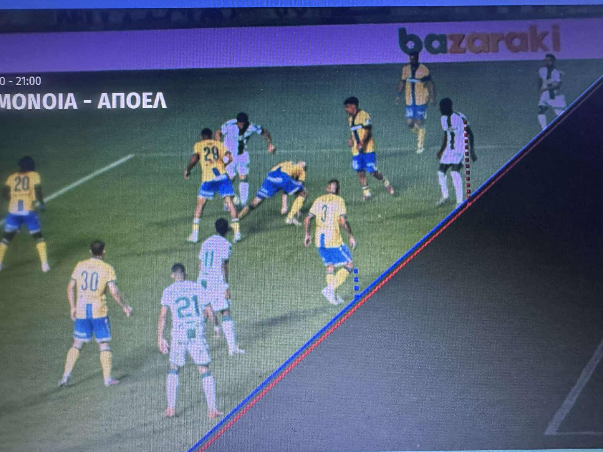 Μια, δύο, τρεις στο VAR…