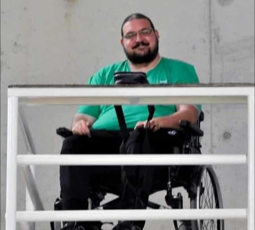 «ΣΠΥΡΟ ΨΥΧΑΡΑ ΓΙΑ ΠΑΝΤΑ ΤΡΙΦΥΛΛΑΡΑ»