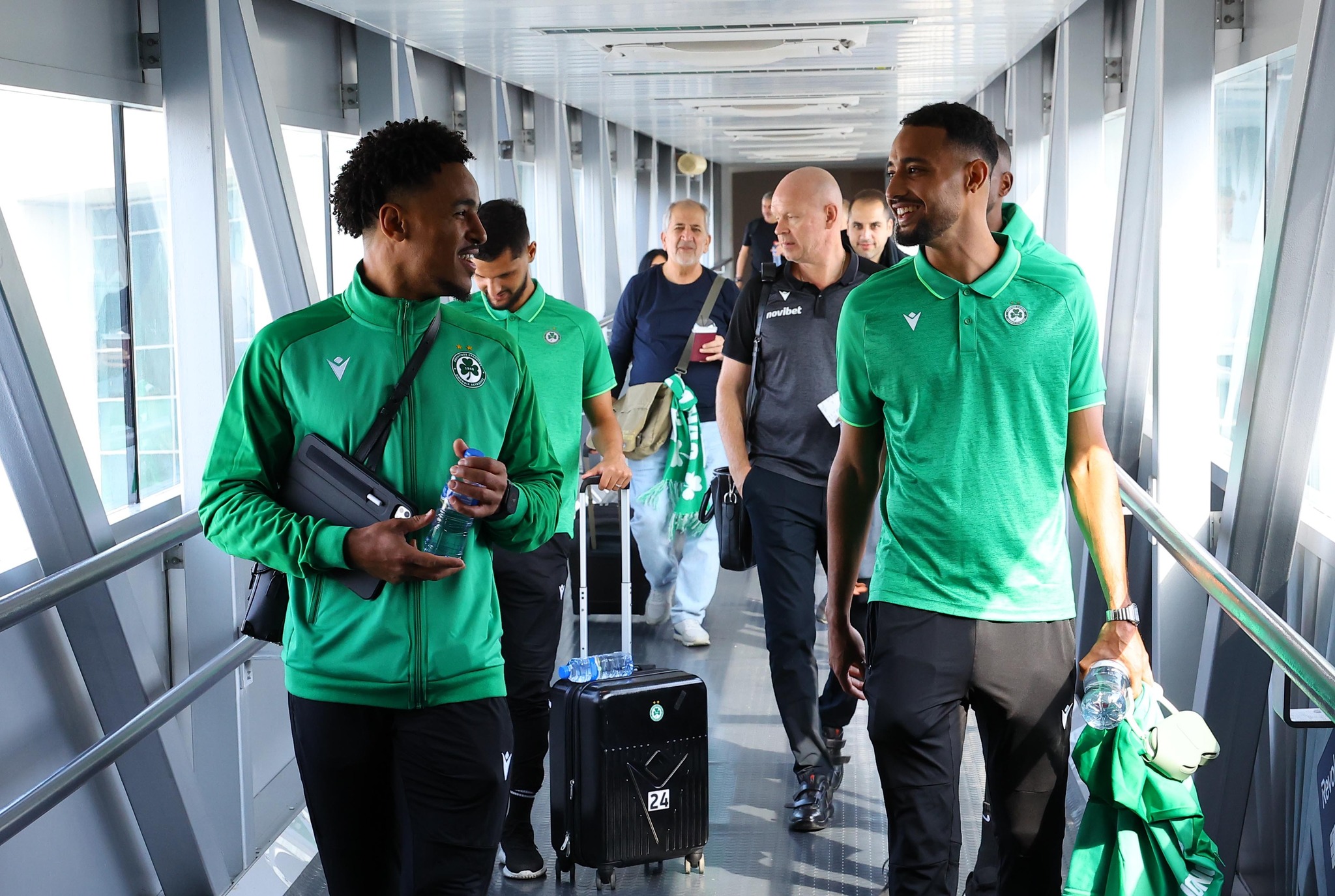 Φωτορεπορτάζ από την άφιξη της ομάδας μας στην Ελβετία