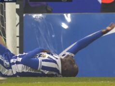 Σκόραρε και τραυματίστηκε ο Αλιούμ – Δείτε Βίντεο