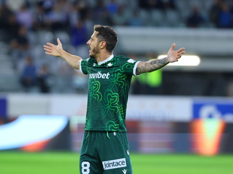 ΟΜΟΝΟΙΑ χωρίς φαντασία και νεύρο και ήττα από τον Απόλλωνα των 10 παικτών…