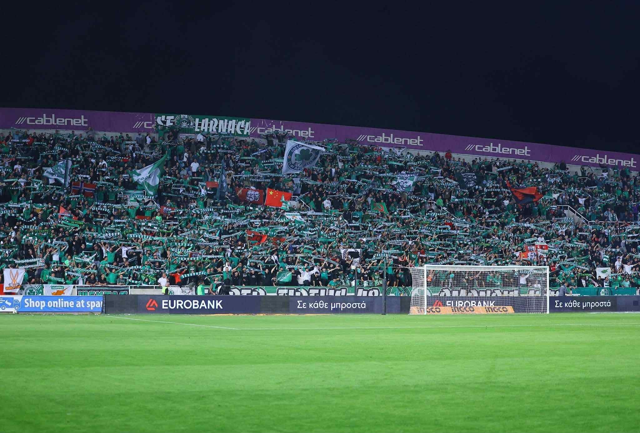 ΜΕΓΑΛΩΝΕΙΣ εντός και εκτός και αυτό τους ΤΡΟΜΑΖΕΙ!