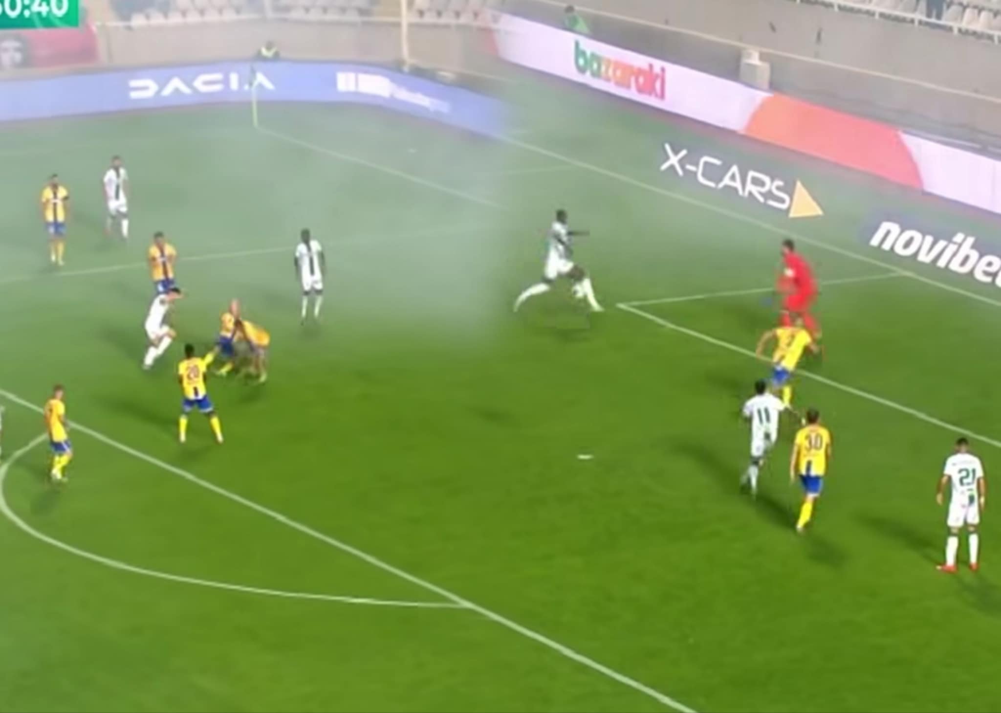 Πάσα και τέλειωμα με το ίδιο στυλ!