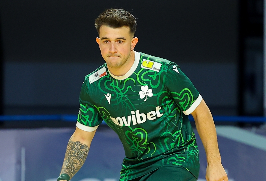 Φοβερό γκολ του Μάμα στο φούτσαλ! [Βίντεο]