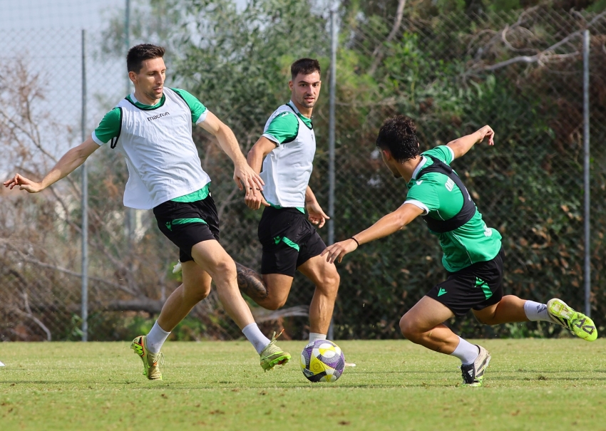 Ρεπό τέλος… τα κεφάλια ξανά μέσα!