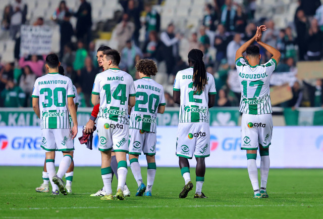 Με ένα «αχ» και… μπόλικα «γιατί»!